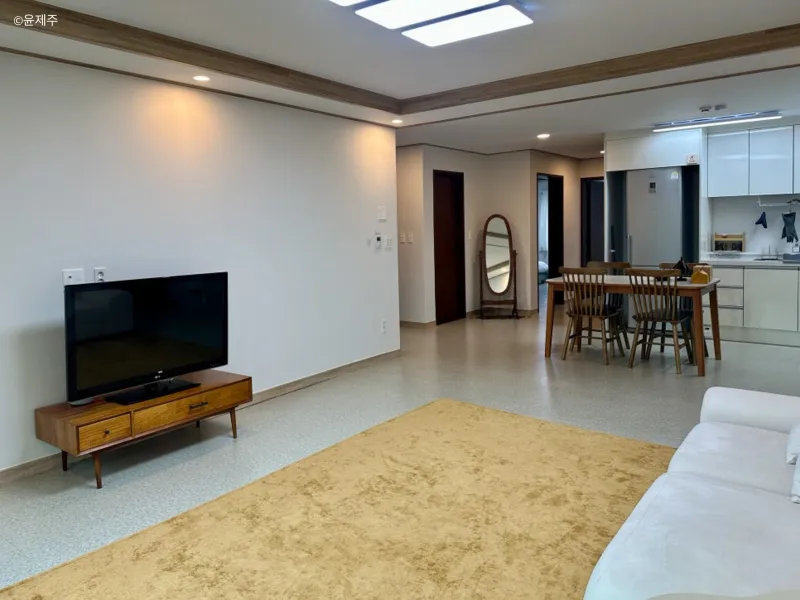 [Jocheon, Jeju] A quiet accommodation in Jeju with a three-room apartment and a duplex with a Hallasan view terrace. 42
