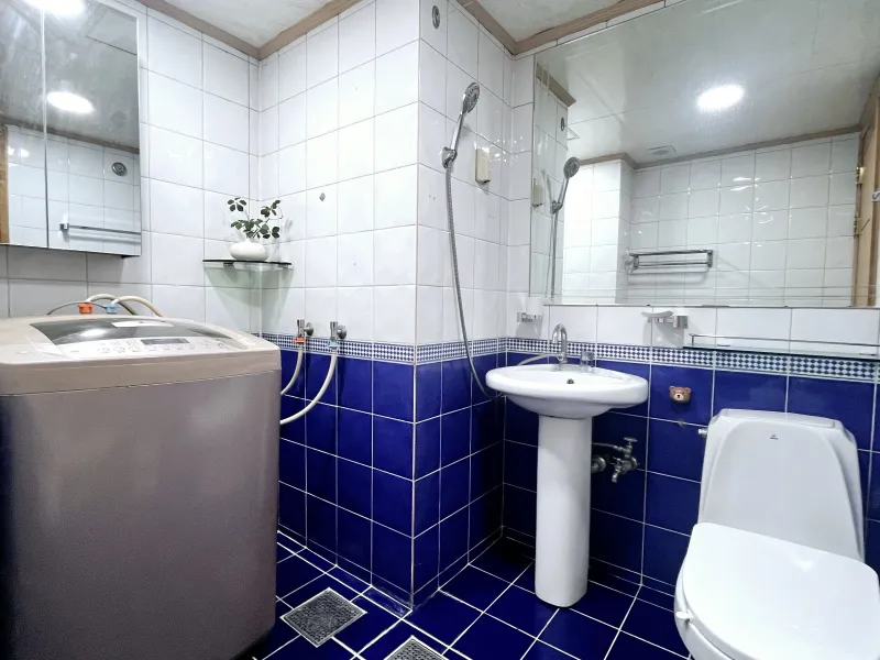 [Dongdaemun, Seoul] 1-minute walk from Hoegi Station! 5G+OTT commute/work from home, fully equipped studio. 15