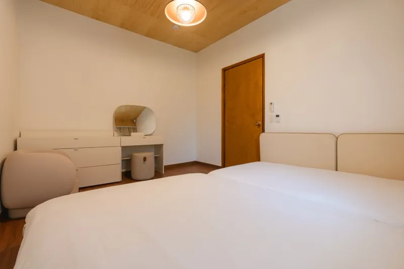 [Aewol, Jeju] Grandmother's Western-style house with a small forest and outdoor bathtub in the village 4