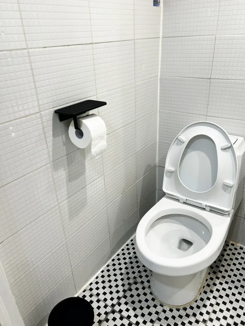 [Bucheon] 3-minute walk from Bucheon Station / Many convenience stores, restaurants, and cafes nearby / Free laundry / Self check-in 7