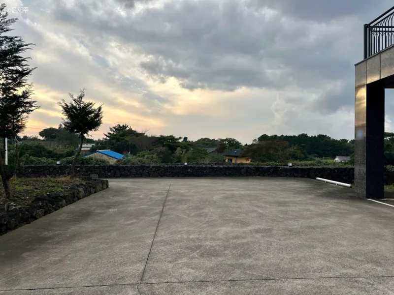 [Jocheon, Jeju] A quiet accommodation in Jeju with a three-room apartment and a duplex with a Hallasan view terrace. 49