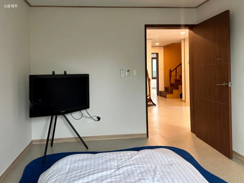 [Jocheon, Jeju] A quiet accommodation in Jeju with a three-room apartment and a duplex with a Hallasan view terrace. 12