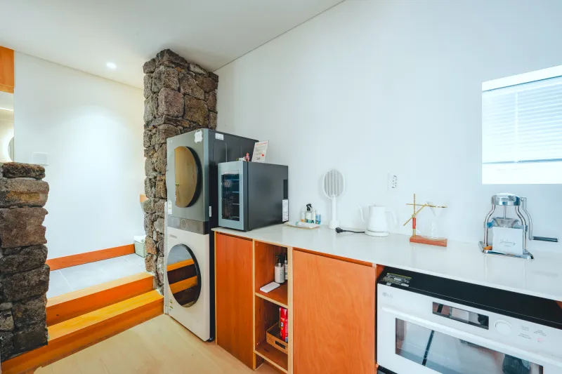 [Hallim, Jeju][West Jeju] A two-story modern house located in front of the Wolyeong-ri beach #Oceanview 12