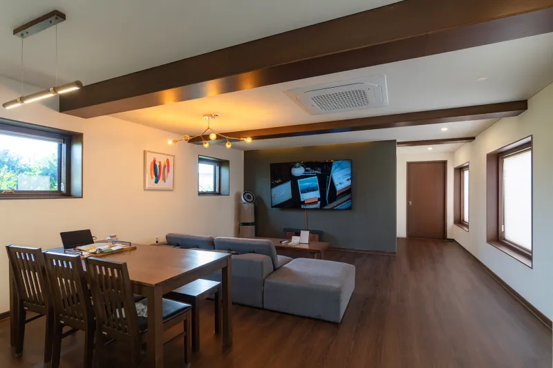 [Pyoseon, Seogwipo][East Jeju] Ryu Seung-ryong Actor Planning's Large Family Independent Stay #OutdoorJacuzzi 13