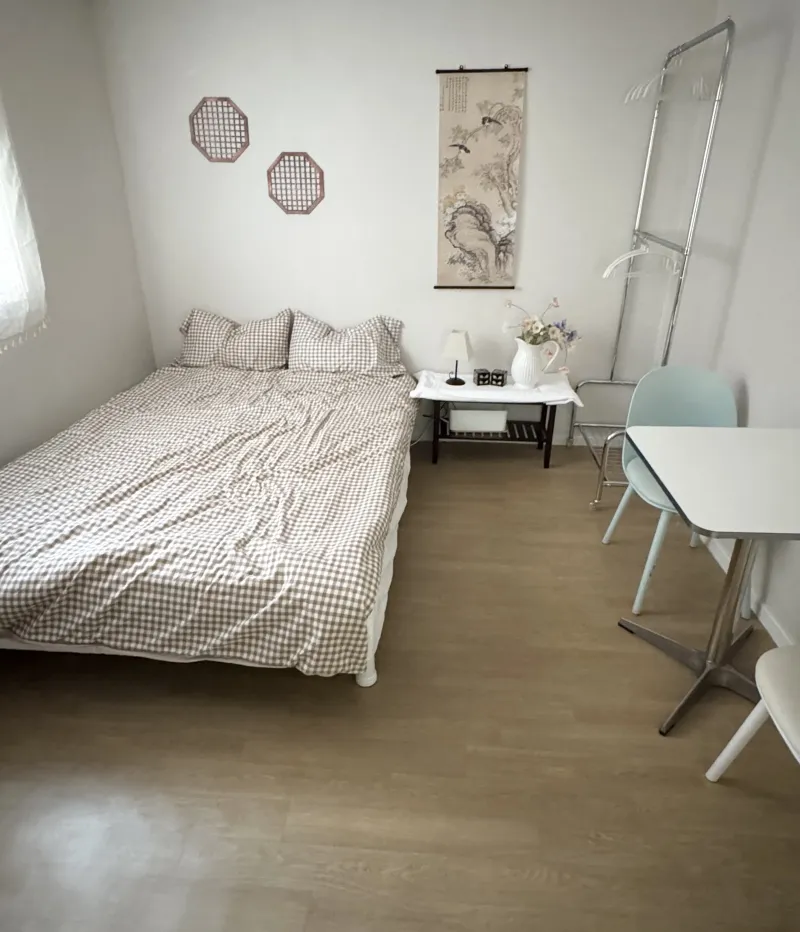 [Dongdaemun, Seoul] Two-room apartment 5 minutes from Sinseoldong Station - Unit 101, adjacent to Jongno, Myeongdong, and Seongsu 4
