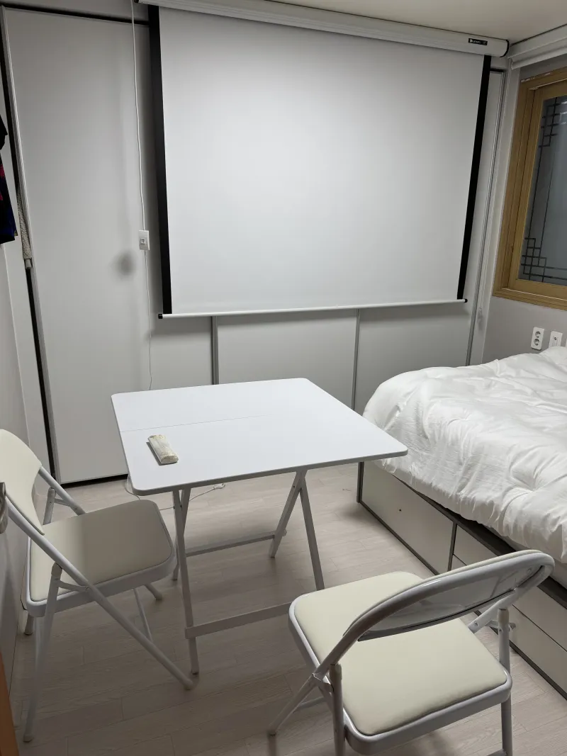 [Seodaemun, Seoul] A house in the prime location, just a 1-minute walk from Hongik University Station 6