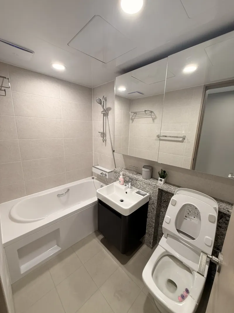 [Dong-gu, Busan] Busan Station Ocean View High-rise (52nd Floor) - Three-Room Fully Furnished 6