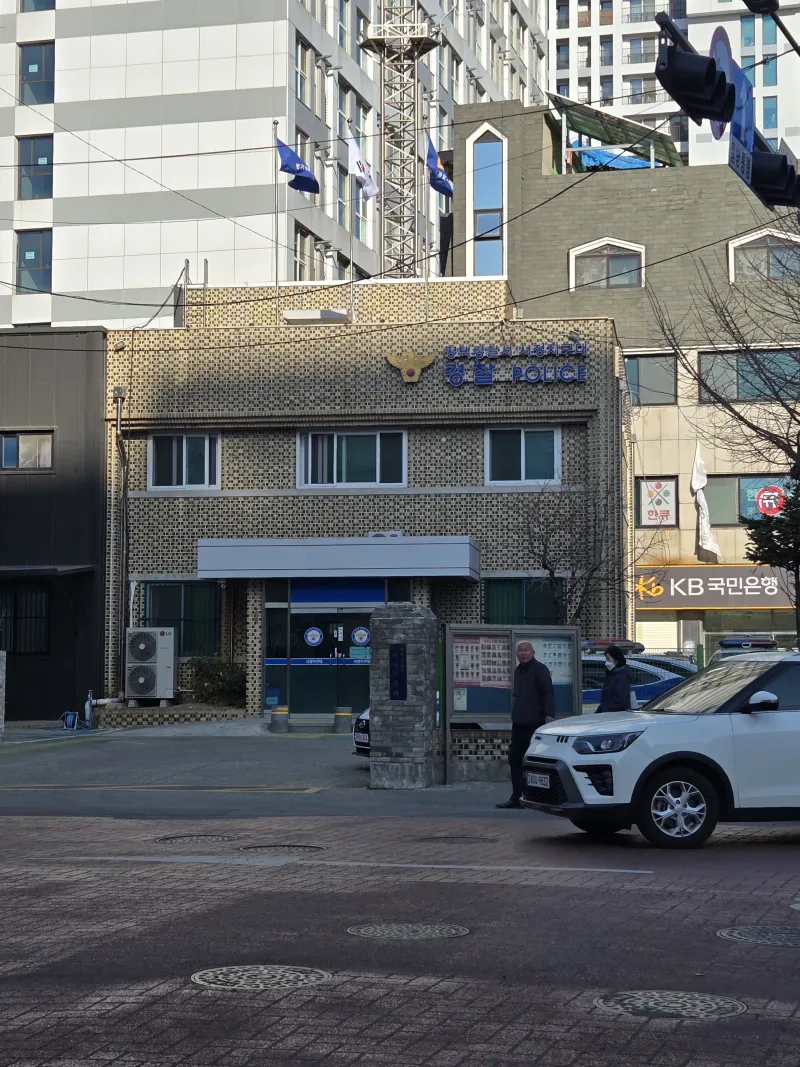 [Pyeongtaek] 3 minutes from Seojeong-ri Station *Warm lighting*Calm hotel feel 24