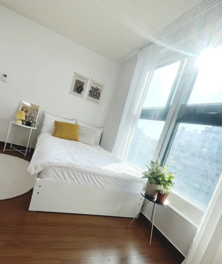 [Seongdong, Seoul] Wangsimni Seongsu Gangnam Myeongdong Seoul Station - Sangwangsimni Station 2-minute walk Fully furnished, south-facing, good view 4