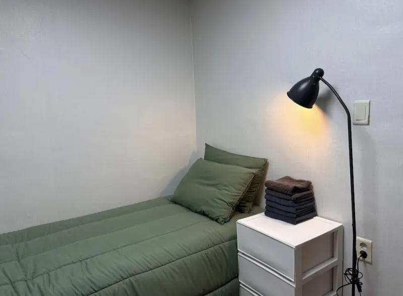 [Mapo, Seoul] Private Room 1 in a fully furnished women-only share house 5 minutes walk from Hapjeong Station 4