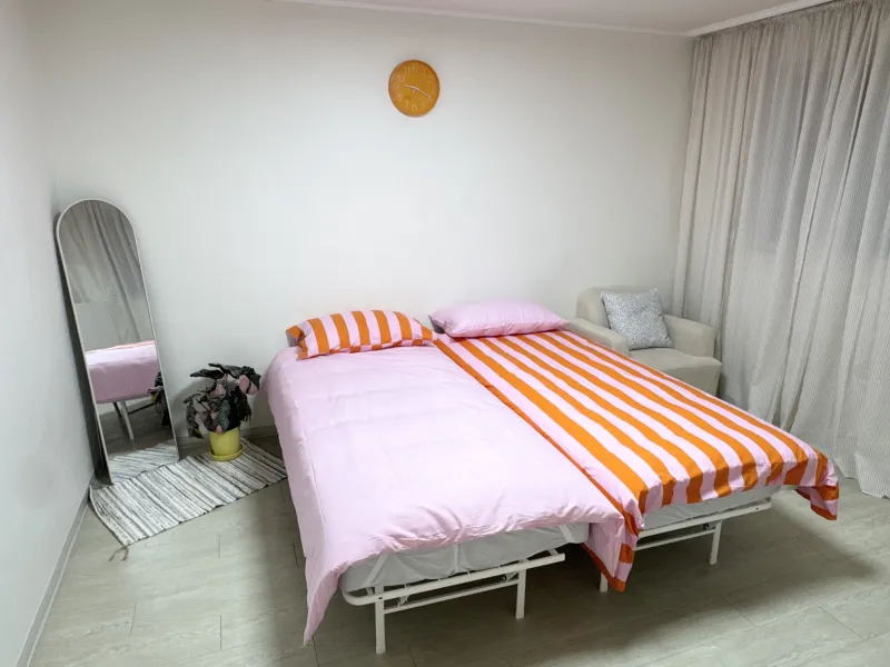 [Mapo, Seoul] Hapjeong Station Area/6 people/3 rooms/Fully furnished/Group 21