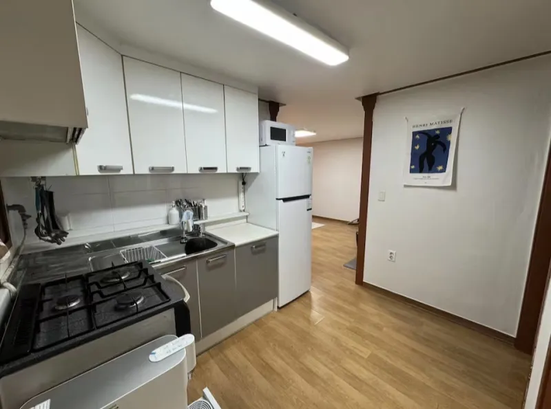 [Mapo, Seoul] Private Room 1 in a fully furnished women-only share house 5 minutes walk from Hapjeong Station 20