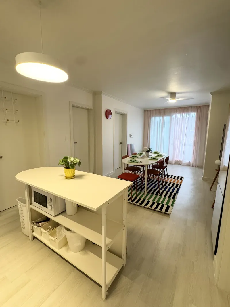 [Mapo, Seoul] Fully furnished 3-room apartment, 1-minute walk from Hapjeong Station 43
