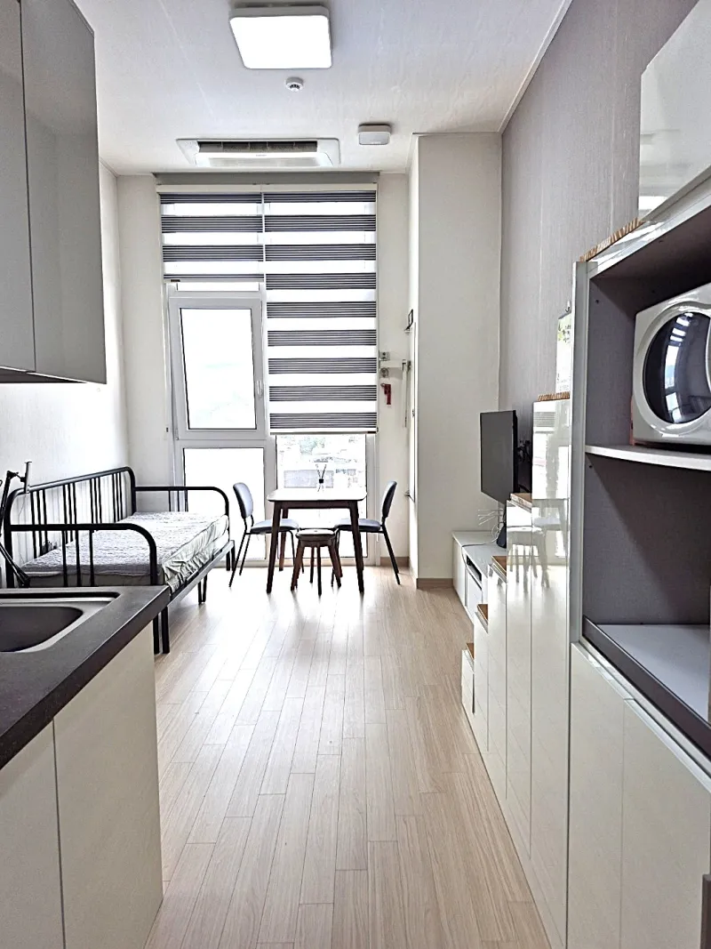 [Chuncheon] In front of bus terminal / 5 minutes from Namchuncheon Station / 3-person duplex 2
