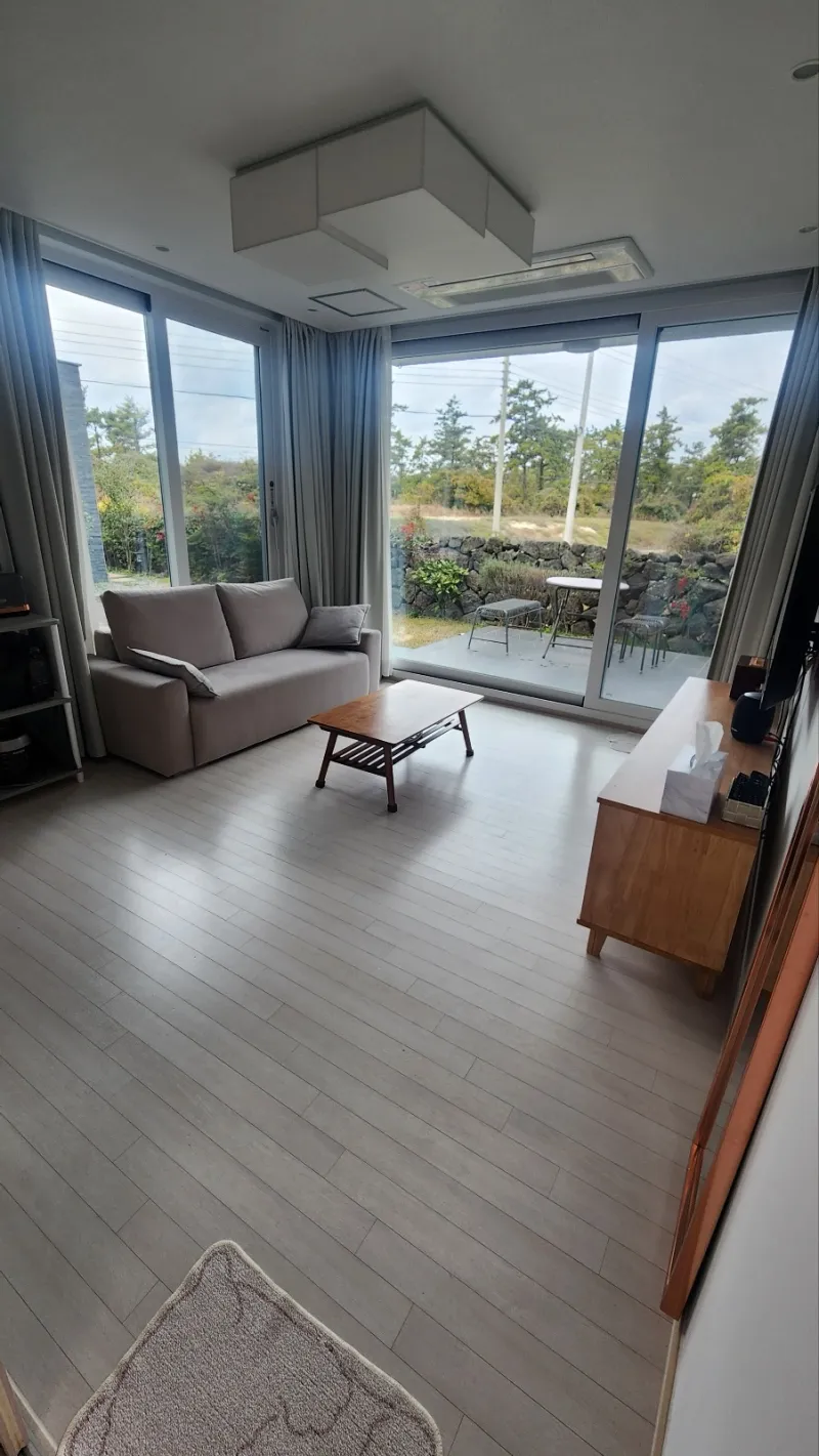 [Hallim, Jeju] A stylish private house within walking distance of Hyeopjae Beach that combines work and relaxation 22