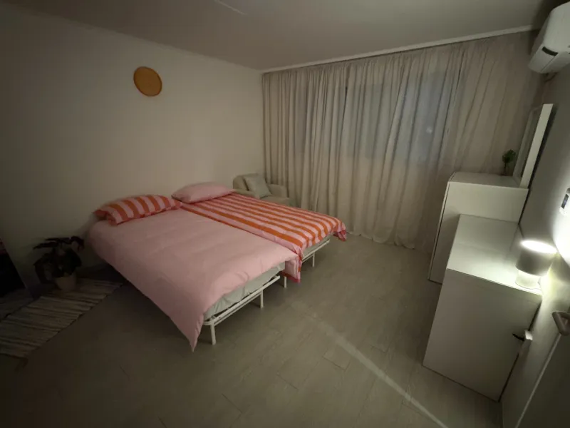 [Mapo, Seoul] Hapjeong Station Area/6 people/3 rooms/Fully furnished/Group 14