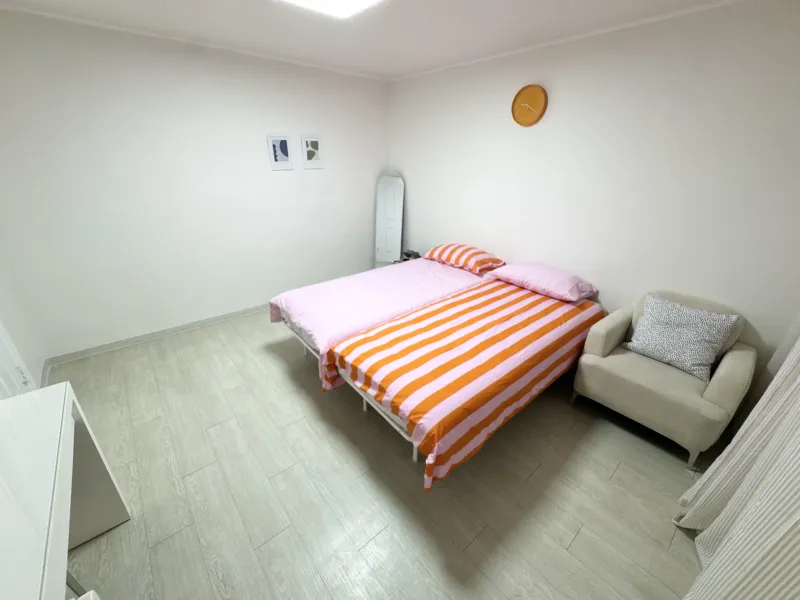 [Mapo, Seoul] Hapjeong Station Area/6 people/3 rooms/Fully furnished/Group 18