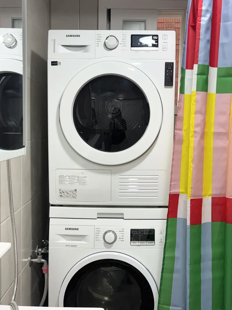[Mapo, Seoul] Hapjeong Station Area/6 people/3 rooms/Fully furnished/Group 28