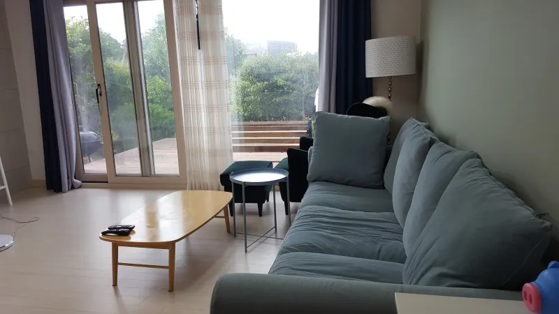 [Jocheon, Jeju] Private, spacious garden, 2nd floor, independent house near Hamdeok #Pets allowed 23
