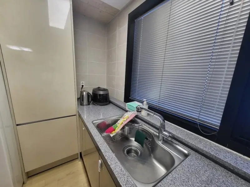 [Jocheon, Jeju][Bukchon Bookstore] A two-story townhouse near Hamdeok Beach 14