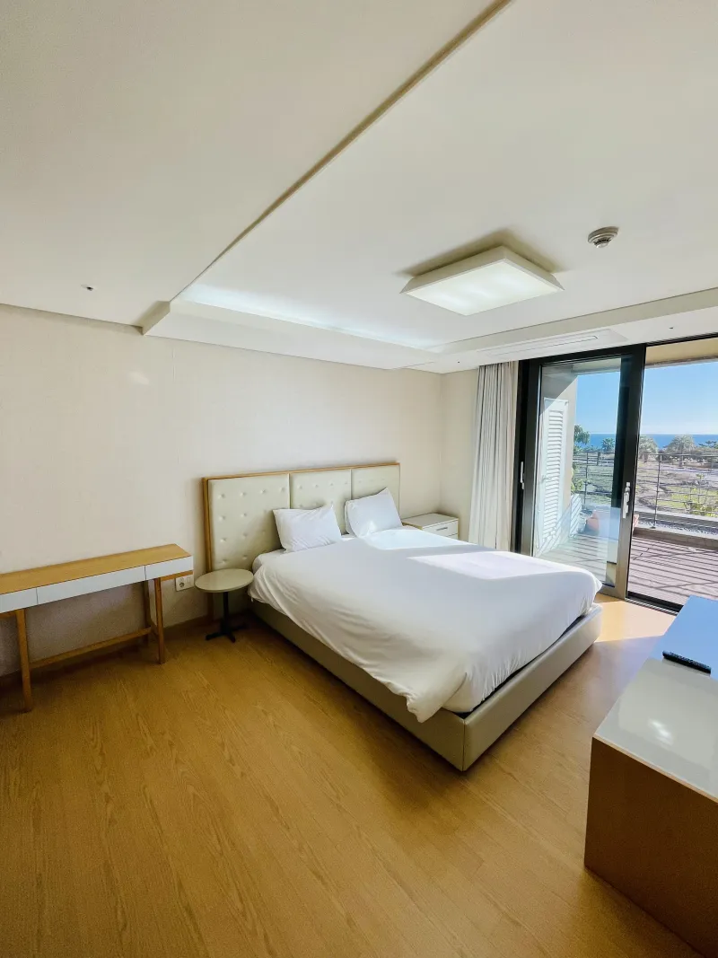 [Saekdal-dong, Seogwipo] Jeju Jungmun Beach Premium Resort Surfing Spot #SpecialDiscount# 3