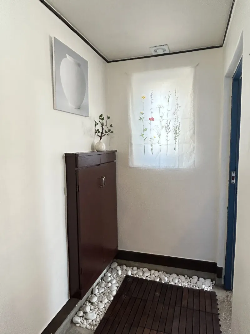 [Suwon][Suwon Paldal] Two-room apartment 5 minutes away from Hwaseo Station by car 24