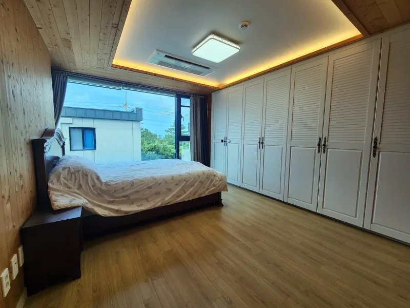 [Jocheon, Jeju][Bukchon Bookstore] A two-story townhouse near Hamdeok Beach 3