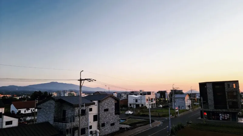 [제주 조천] 함덕해수욕장 도보10분. 조용하고 깔끔한 투룸(201) 24