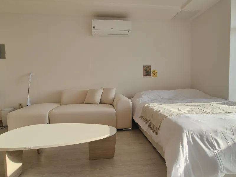 [Mapo, Seoul] Fully furnished high-rise Han River view officetel connected to Mapo Station 8