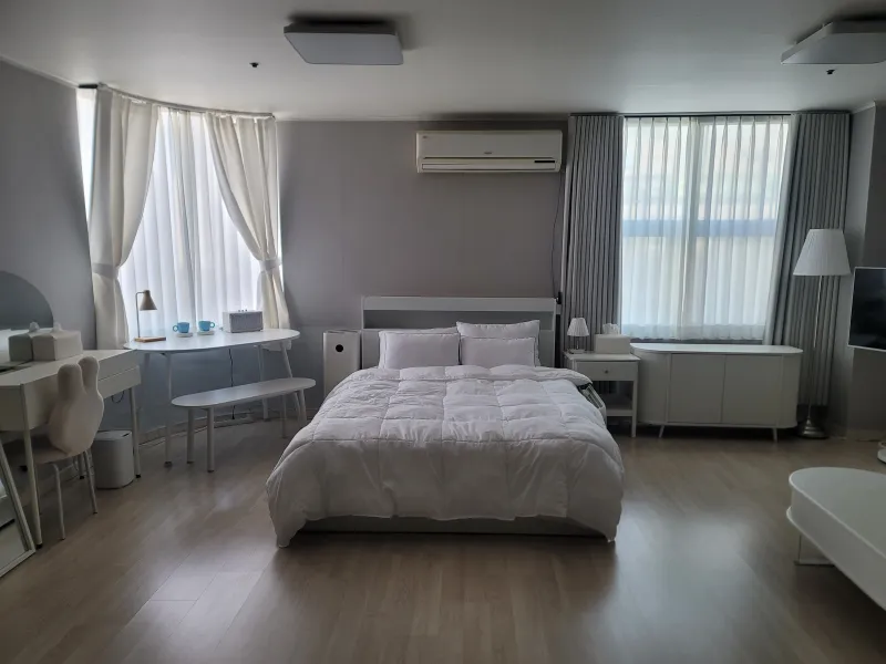 [Goyang] A spacious 5th floor house with a great view of Juyeop Station and Daehwa Station (17 pyeong exclusive use area) 2