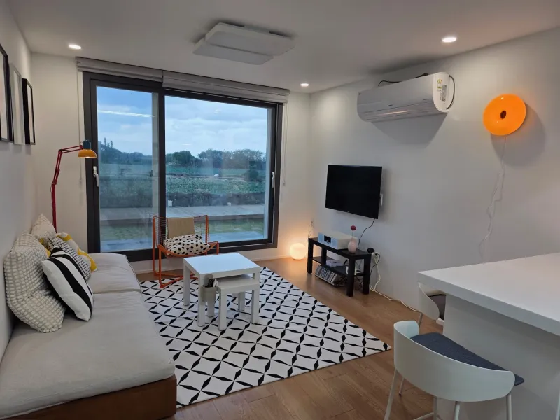 [Hangyeong, Jeju] Private house with ocean view, spacious garden, and neat interior in a quiet seaside village on the west 27