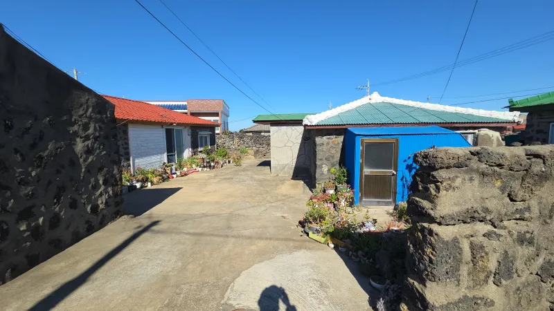 [Hangyeong, Jeju] Private house with ocean view, spacious garden, and neat interior in a quiet seaside village on the west 99