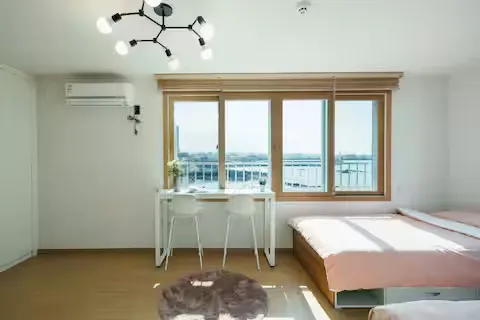 [제주 한림] 비양도 / 석양 뷰 베란다에서 낚시 문어잡는 바다위 하우스 10