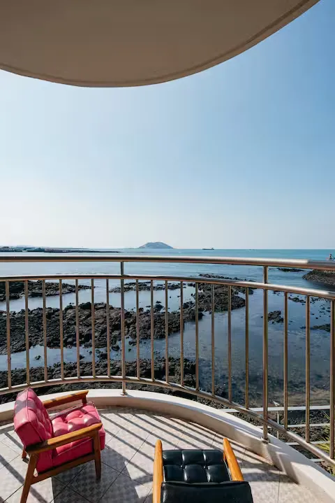[제주 한림] 비양도 / 석양 뷰 베란다에서 낚시 문어잡는 바다위 하우스 34