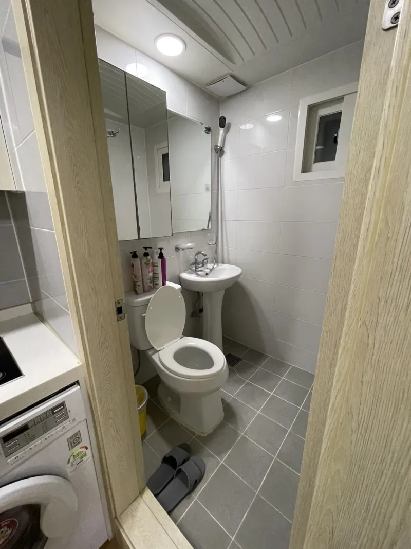 [Cheonan][Cheonan, South Chungcheong Province] Convenient one-room apartment 204 in a quiet residential area, 10 minutes walk from Cheonan Station/Terminal 6