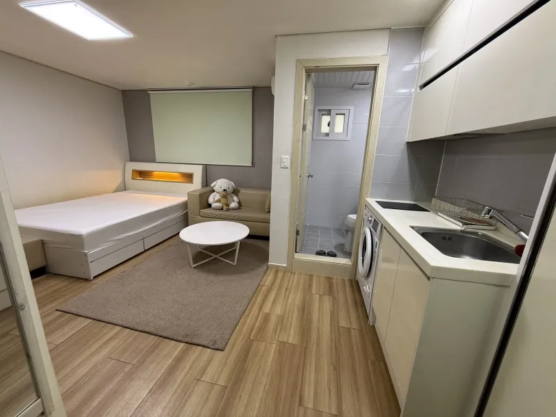 [Cheonan][Cheonan, South Chungcheong Province] 10-minute walk from Cheonan Station and terminal, quiet residential area around the school 8
