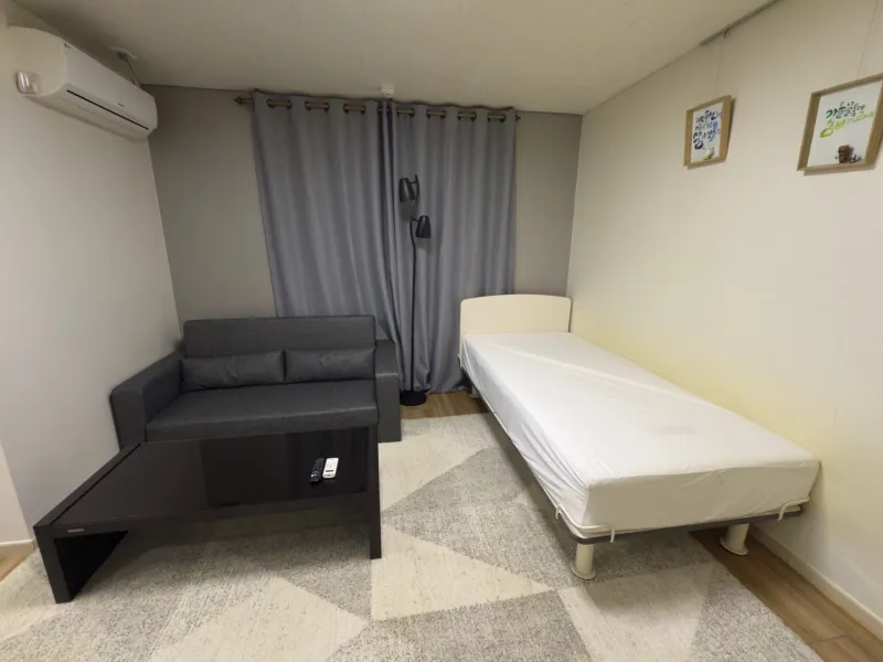 [Cheonan][Cheonan, South Chungcheong Province] Convenient one-room apartment 305 in a quiet residential area, a 10-minute walk from Cheonan Station/Terminal. 3