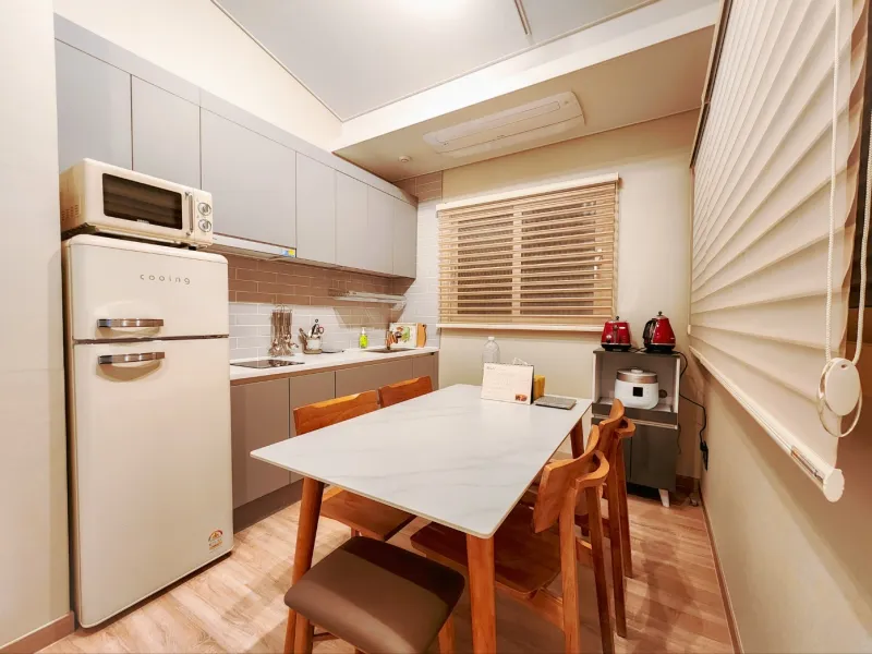 [Aewol, Jeju] A cozy, white-toned, three-room, two-story house with a private pool. 26