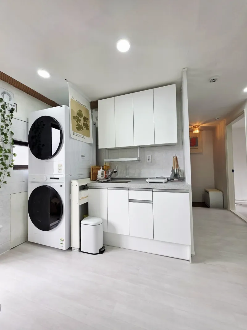 [Eunpyeong, Seoul] Eungam, Sangam Myongji University, DMC, World Cup Stadium, 3-room apartment, new interior 27