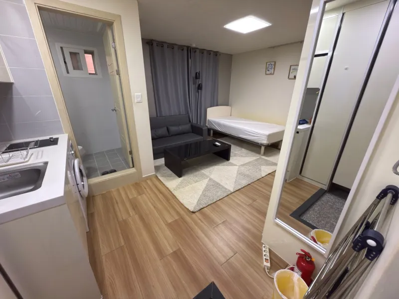 [Cheonan][Cheonan, South Chungcheong Province] Convenient one-room apartment 305 in a quiet residential area, a 10-minute walk from Cheonan Station/Terminal. 6