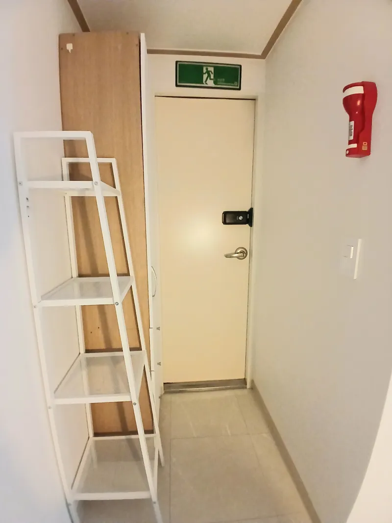 [Yeongdeungpo, Seoul] One-room apartment, 10 seconds walk from Daebang Station 5