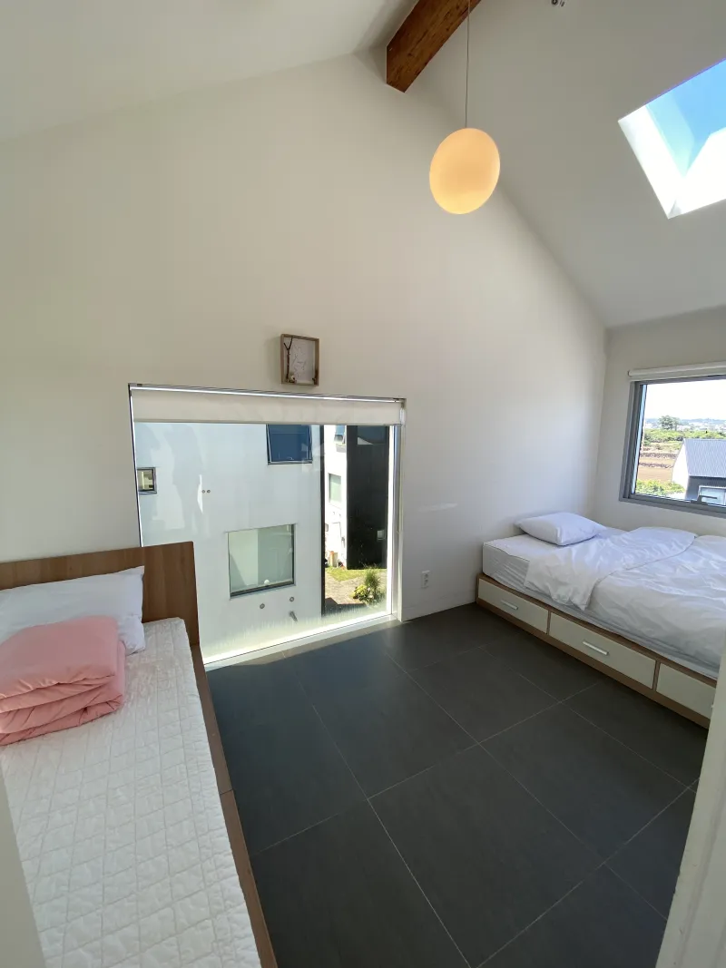 [Gujwa, Jeju] 3-story detached townhouse in front of the sea 13
