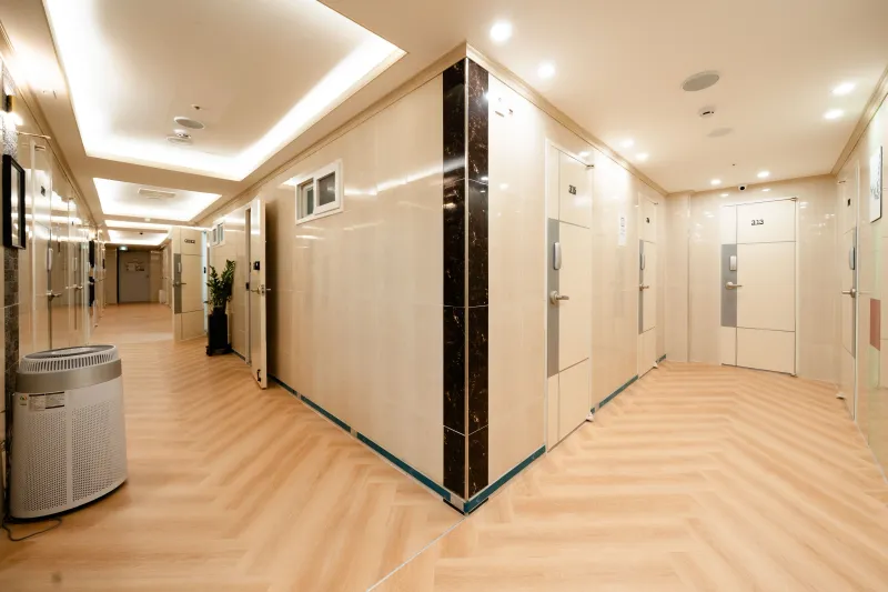 [Yeongdeungpo, Seoul] One-room apartment, 10 seconds walk from Daebang Station 17