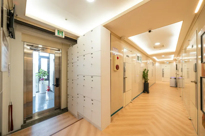 [Yeongdeungpo, Seoul] One-room apartment, 10 seconds walk from Daebang Station 23