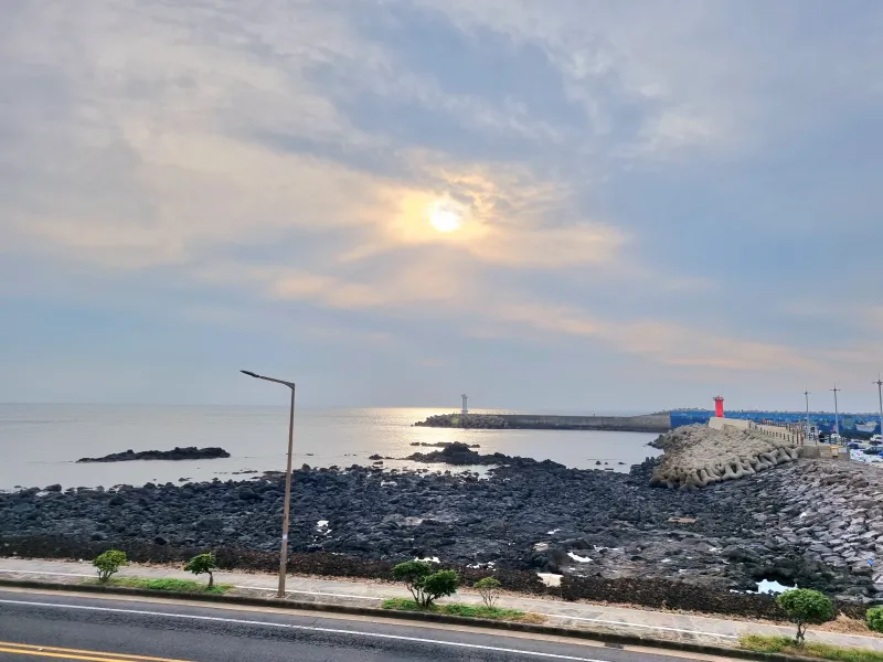[서귀포 대정][오션뷰]산방산/모슬포항15평2층 한달살기 임대/워케이션가능 37
