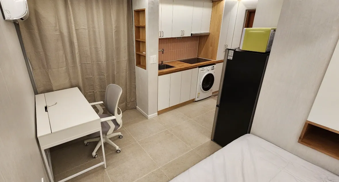 Studio in Buk-gu, Gwangju — 17m², sleeps 1, 1 bath