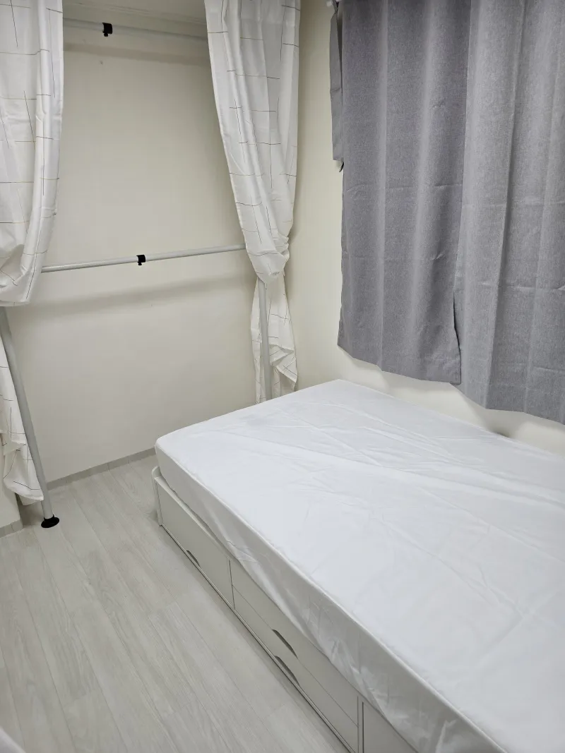 [Gangnam, Seoul] Nonhyeon-dong Food Street Share House Single Room 4