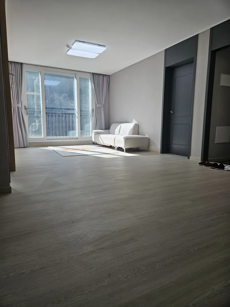 [Buyeo][Buyeo, South Chungcheong Province] Three-room apartment, 7 minutes by car from Ssangbuk-ri Buyeo Terminal 12