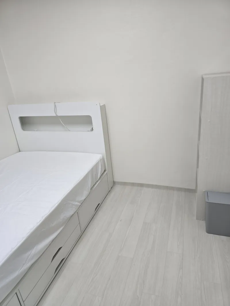 [Gangnam, Seoul] Nonhyeon-dong Food Street Share House Single Room 3