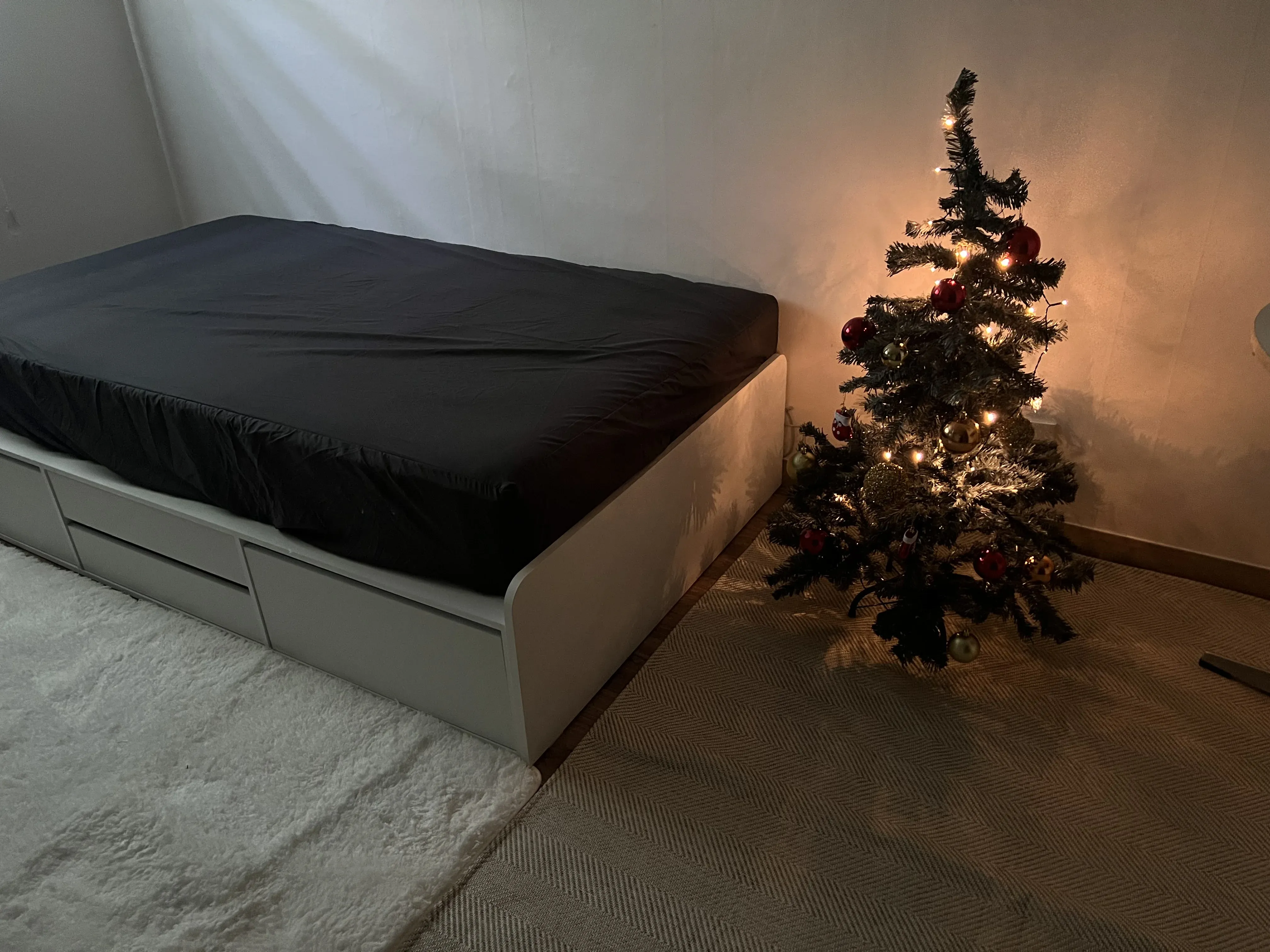 Bongcheon-dong One-Bedroom near SNU Station